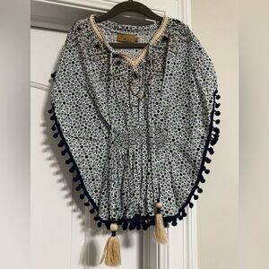 Skemo girls size S small Blue Cream Floral Tunic Top with tassels pom pom fringe